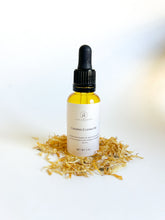 Load image into Gallery viewer, Calendula Eczema Oil