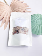 Load image into Gallery viewer, Forever Young Bath Salts