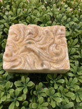 Load image into Gallery viewer, Calendula Oatmeal Eczema Sea Moss  Bar

